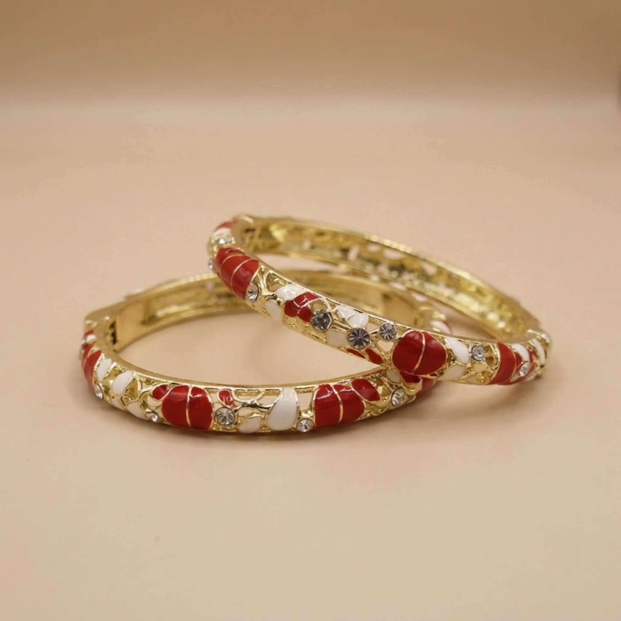 Red & White Enamel Pebble Bangle